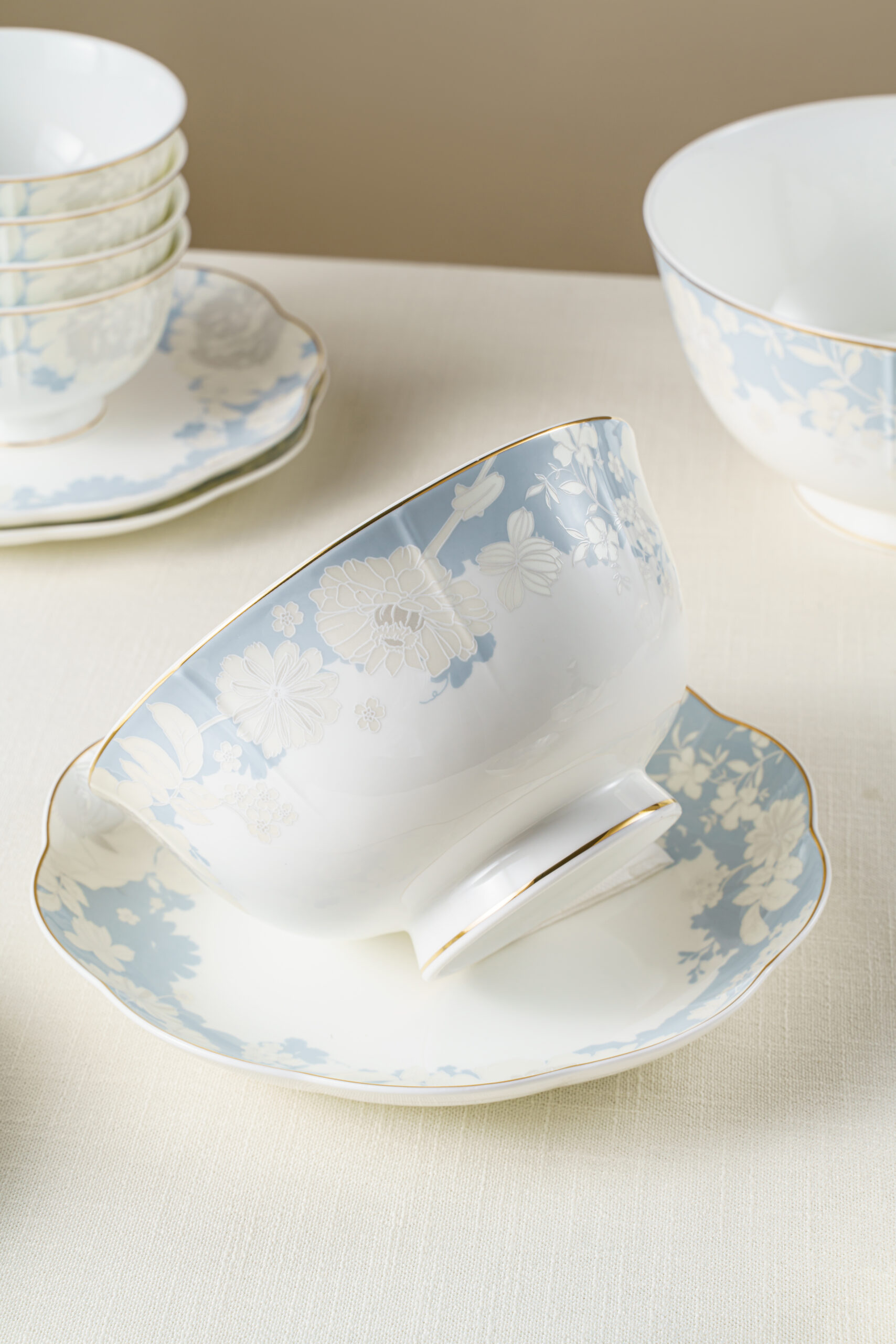 Luxury Blue Tone Bone China Dinnerware Set 36Pcs - 8-Person Service with Hand-Painted Elegance | Premium Gift Boxed in Leather Case, High-End Tableware Collection for Weddings, Corporate Gifting & Holiday Present (Zi Shi Collection) - Image 8