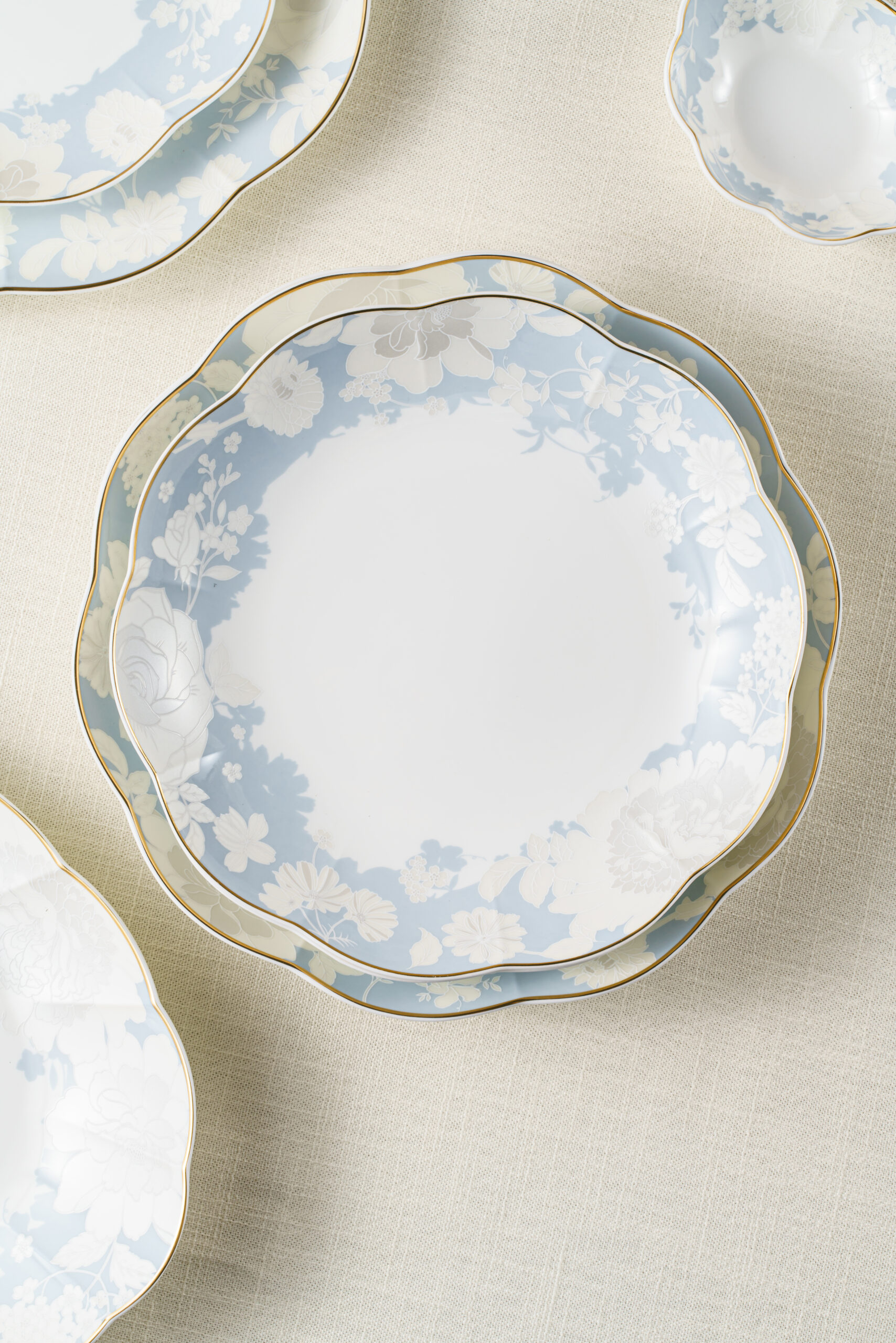 Luxury Blue Tone Bone China Dinnerware Set 36Pcs - 8-Person Service with Hand-Painted Elegance | Premium Gift Boxed in Leather Case, High-End Tableware Collection for Weddings, Corporate Gifting & Holiday Present (Zi Shi Collection) - Image 7